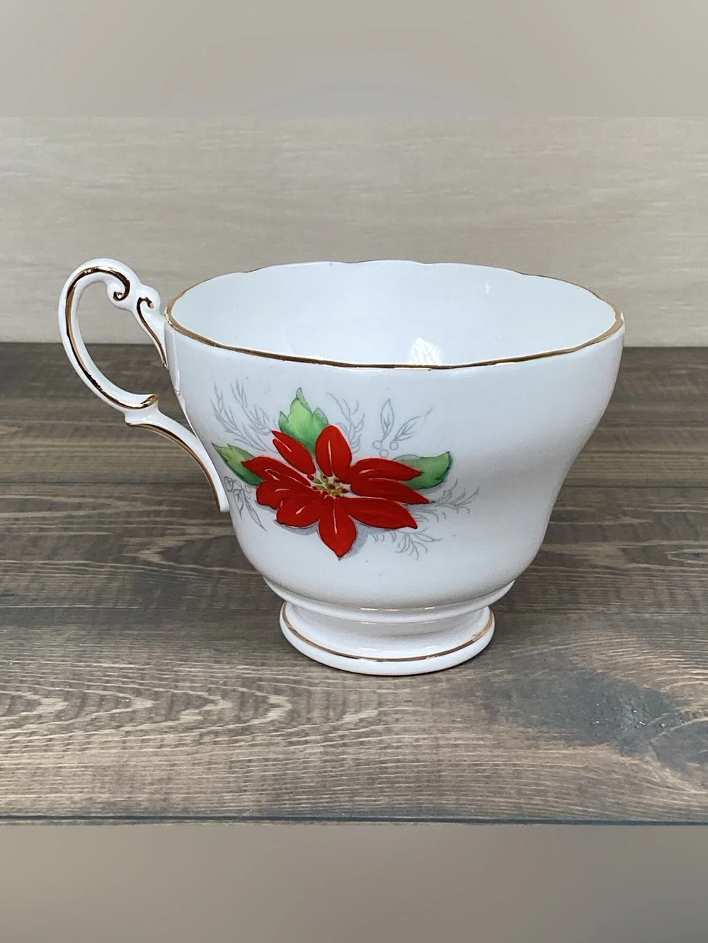 Vintage Victoria C & E Bone China England Tea Cup And Saucer Poinsettia